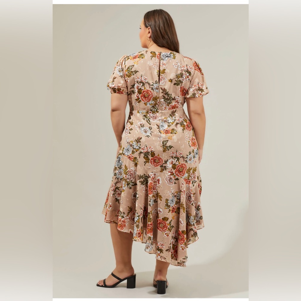 NWT Sugarlips Harbin  Floral Balboa asymmetrical Midi Dress Curve Varíes 🌹🌺🌸 - Picture 5 of 14